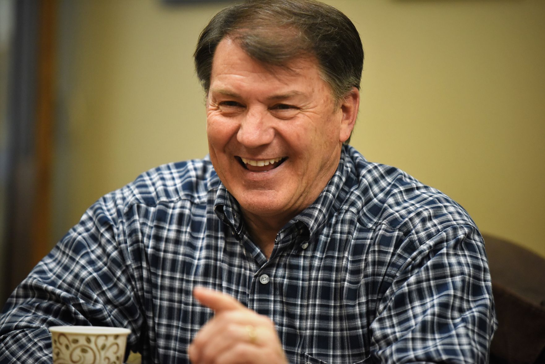 Mike Rounds candid